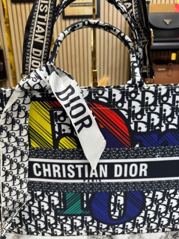 Christian DIO Book Tote Oblique Premium Quality With Scarf