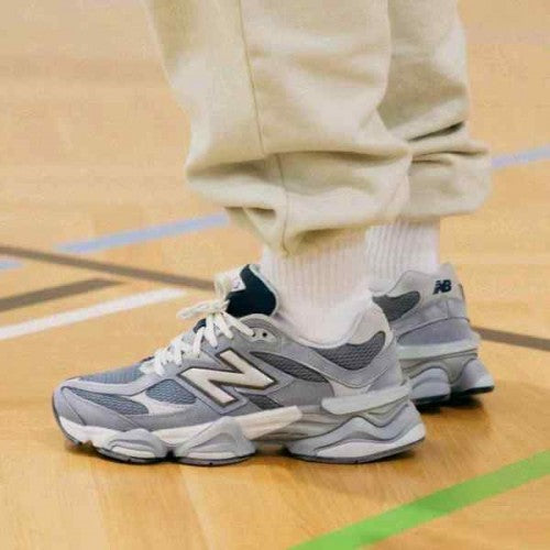 NEwW BALANCeE 9060 MOON DAZE