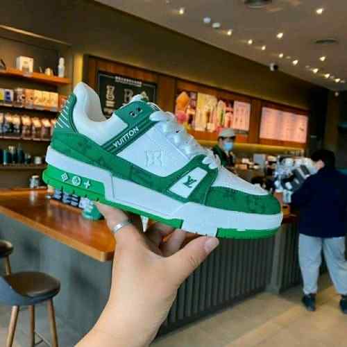 Louiiss Vuittoonn LV Trainer Sneakers Green monogram with accessories
