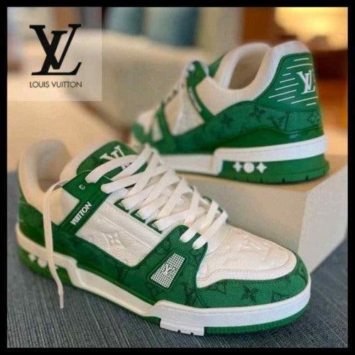 Louiiss Vuittoonn LV Trainer Sneakers Green monogram with accessories