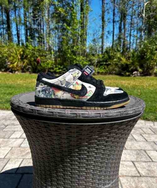 Nikkee SB Dunk Low x Supreme Rammellzee