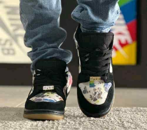 Nikkee SB Dunk Low x Supreme Rammellzee