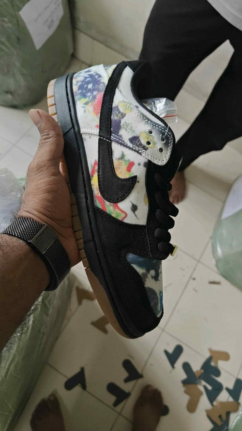 Nikkee SB Dunk Low x Supreme Rammellzee