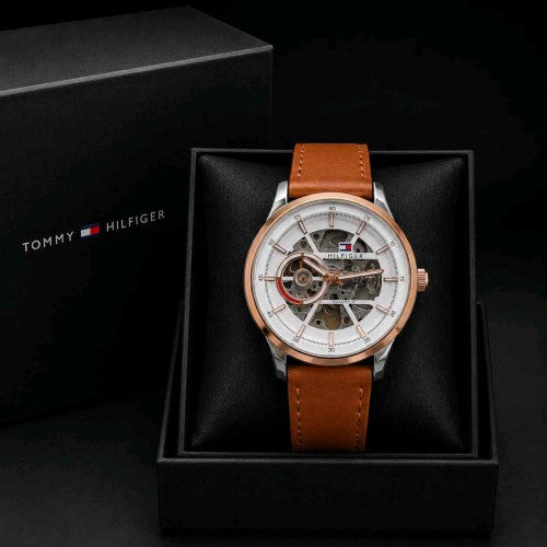 Tommy_Hilfiger_Automatic F89