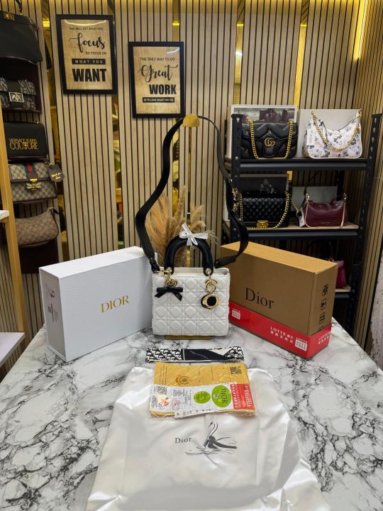 Dio Lady Cannage Bag with Scarf Including Double Og Box & Dust Bag (White)