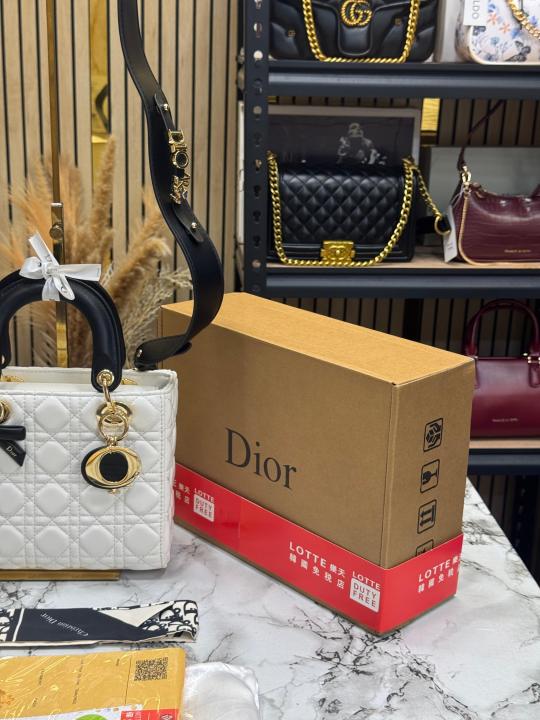 Dio Lady Cannage Bag with Scarf Including Double Og Box & Dust Bag (White)