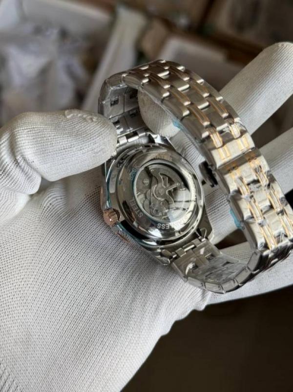 Omeg Seamaster Automatic (Open back)