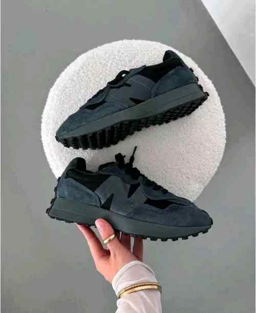 Neww Balance 327 Phantom Magnet