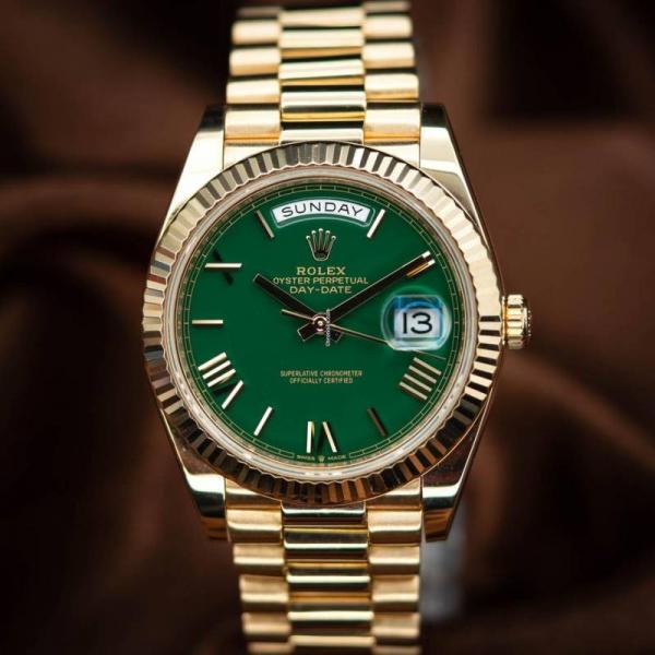 ROLEEX OYSTER PERPETUAL ROLE EX DAY DATE ZR GOLD GREEN DIAL HVY 51