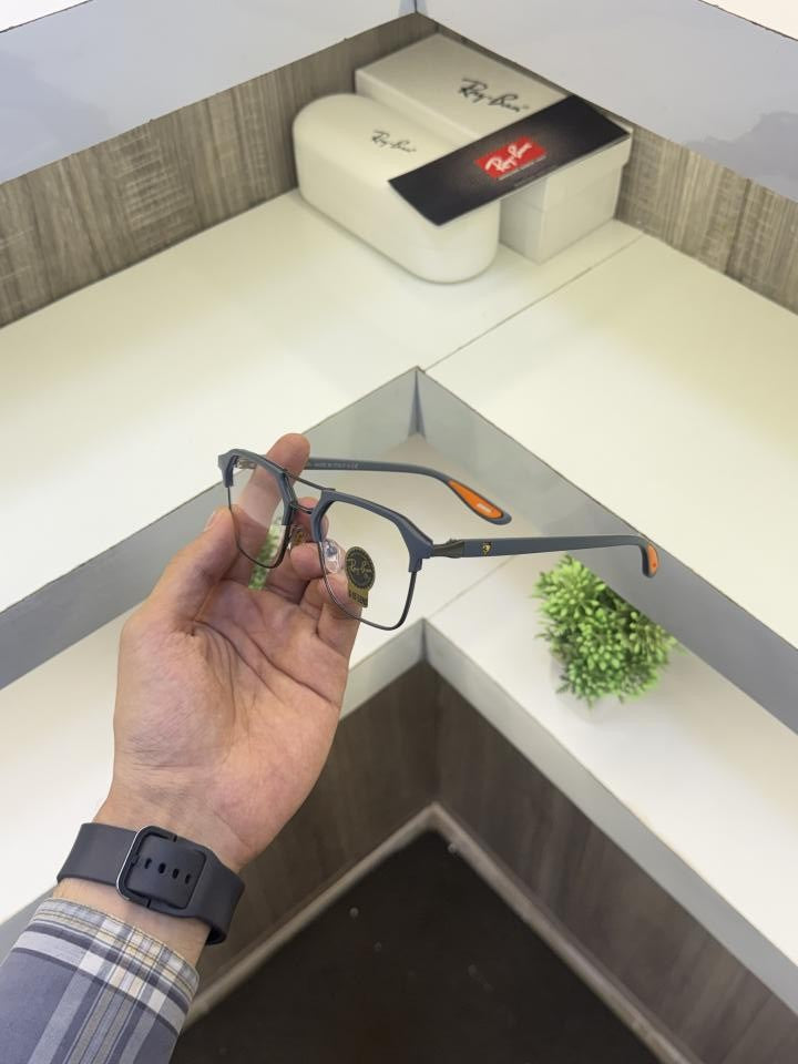 Raybaan x Ferrari Uv protection Frame Specs