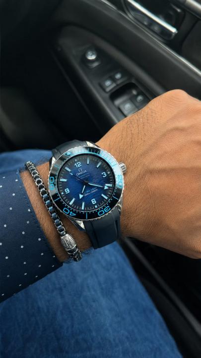 Omegga Seamaster Planet Ocean Ultra Deep Blue Rubber Strap