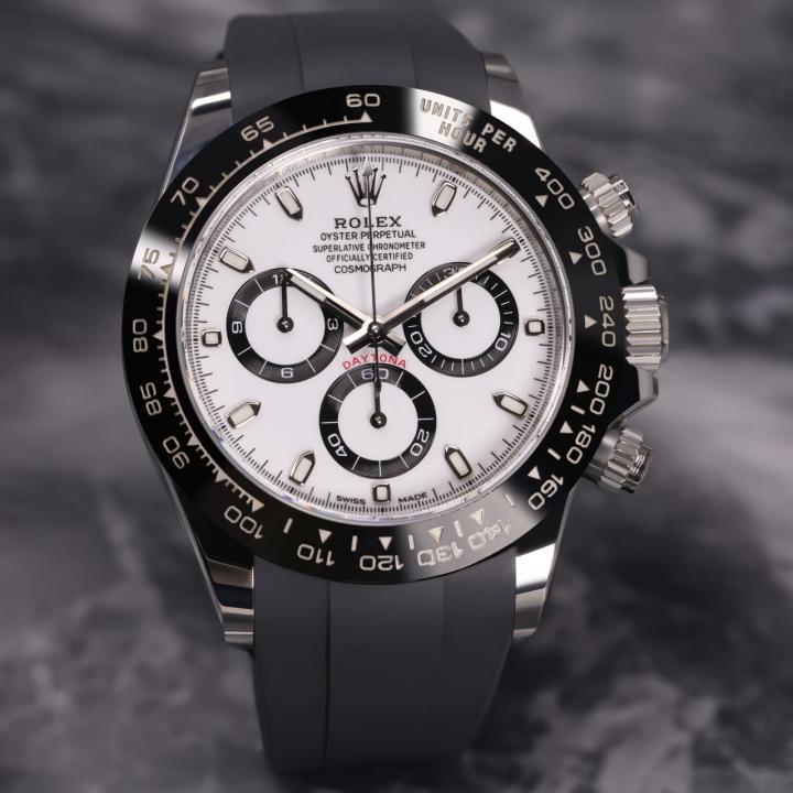 Roleex Cosmograph Daytona chronograph Black Rubber Strap White Dial
