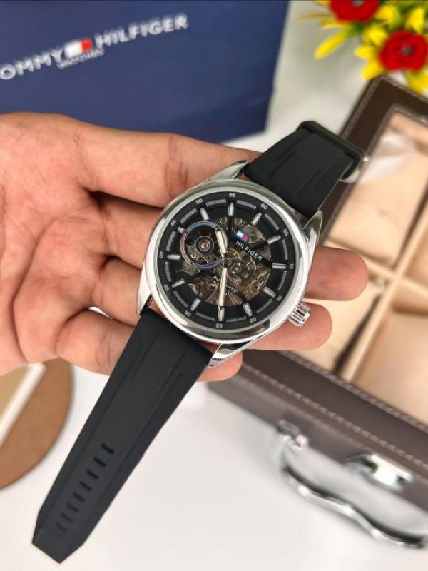 TOMMY HILFIGE_ER WATCH M-693