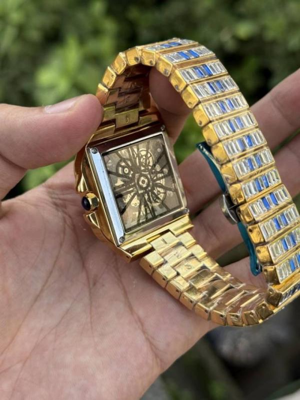 Cartie Santos Diamond Quartz (GoldBlue)