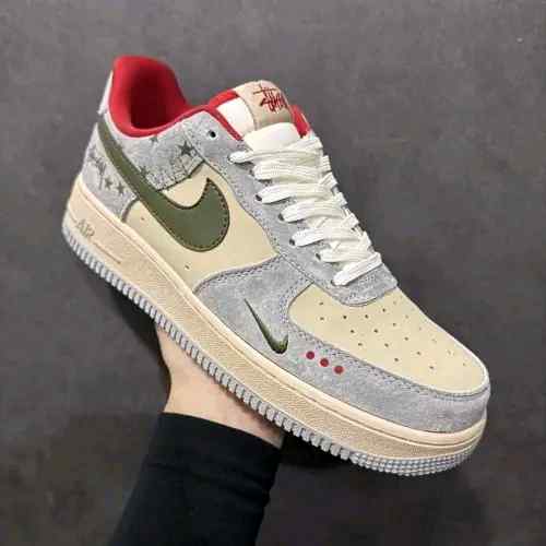 Nikkee AirForce 1 X Stussy Grey Red