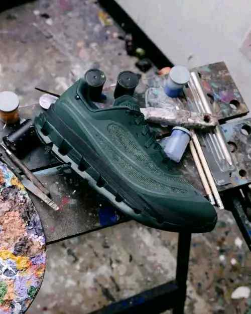 On Cloudflow 5 AD IKON Obsidian Green