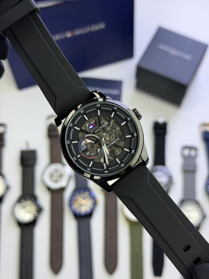 TOMMMY HILIFIGER AUTOMATIC