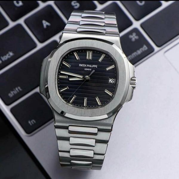 Patek Philipe Nautilus Silver black Stainless Steel