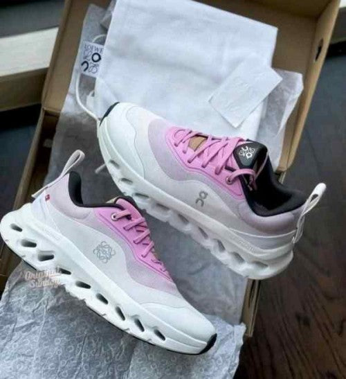Loewe X On Cloud Tilt 2.0 White Pink for her