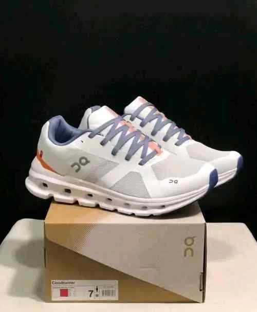 On Cloud Runner Undyed White Flame