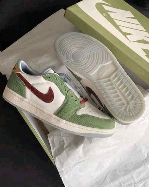 nikkee Air Jordan 1 Retro Low OG GS Year of the Dragon with og box