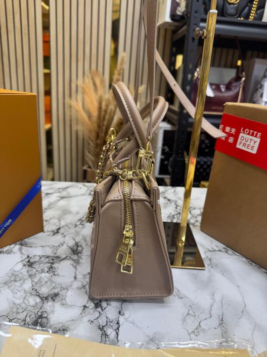 Loui Vuitton OnTheGo East West Bi-Color Monogram Handbag With Double Box Packaging (Khaki) (43812)