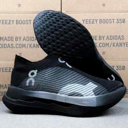 On Cloud Boom Strike SL Black Grey