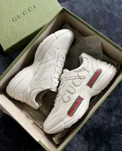 guccciii rython sneaker with full accessories semi ua