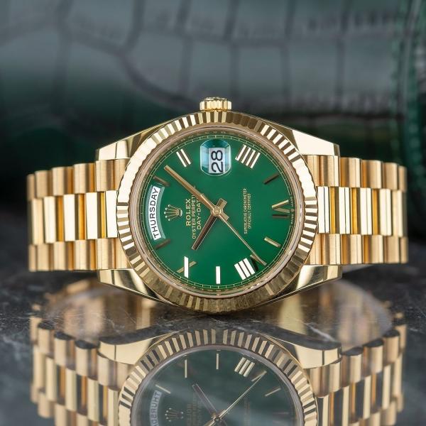 Rolee_x Oyster Perpetual Day Date 40 Battery Gold-Green
