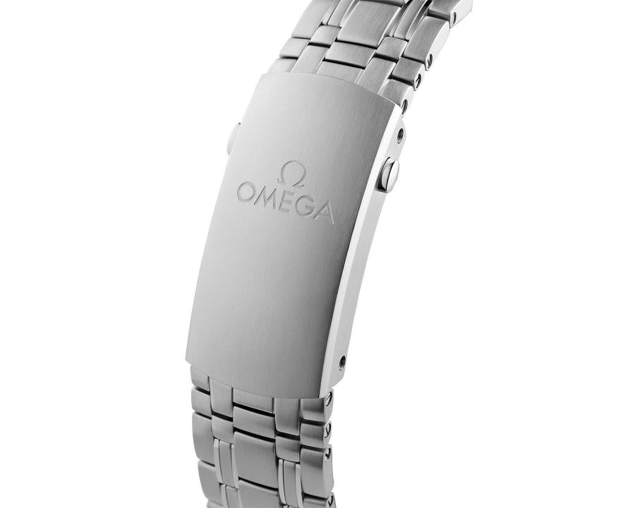 Omegg_a Seamaster Diver 300M Co-Axial Master Chronometer Chronograph