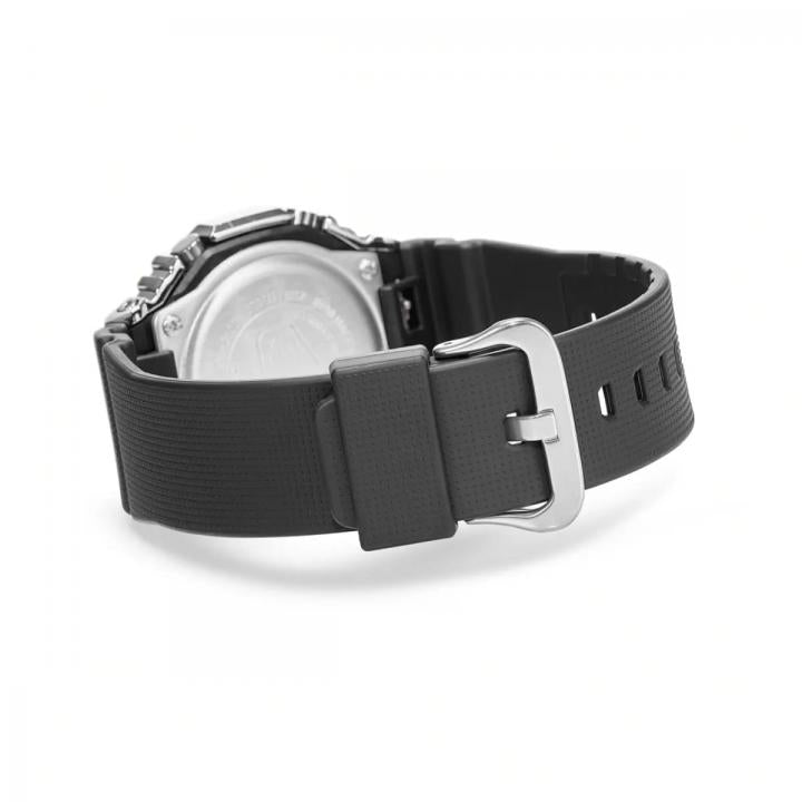 Casio g shock gm2100 black silver Black