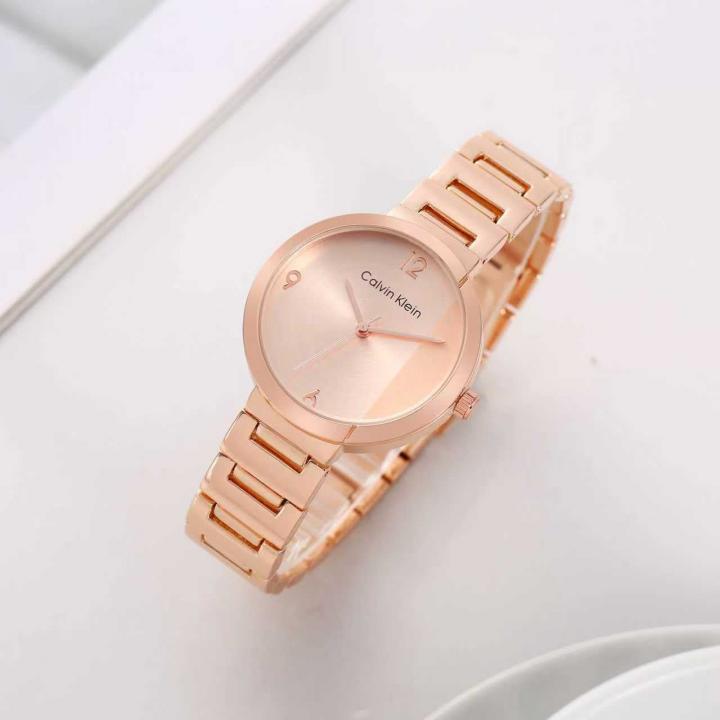 Calvin Kleii_n Eccentric Rose Gold