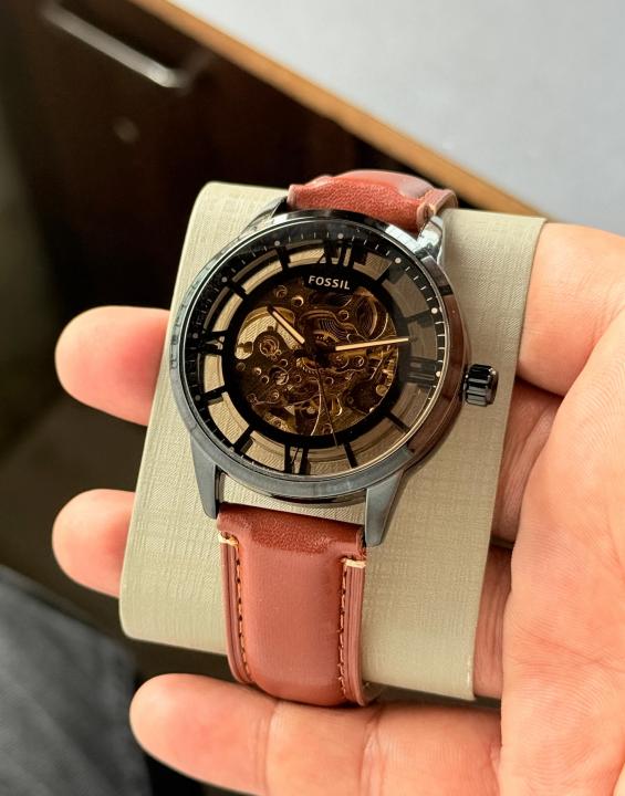 Fossiiil Townsman Skeleton Back Open Automatic