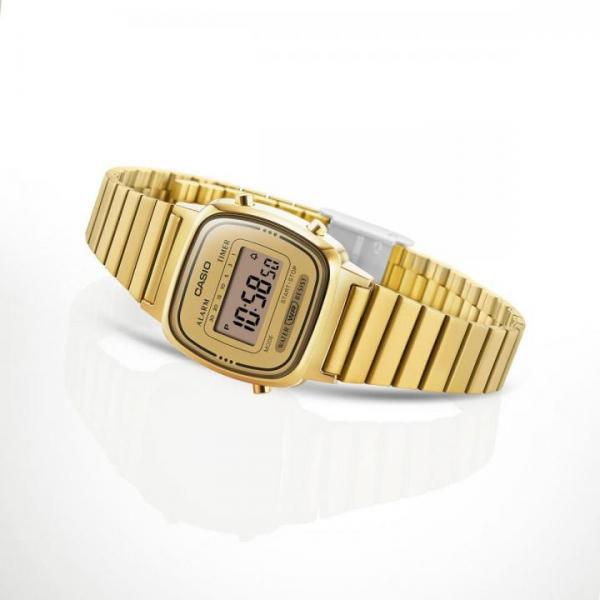 Casio womens mini vintage 984