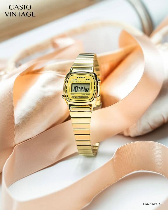 Casio Womens Vintage LA670 GOLD