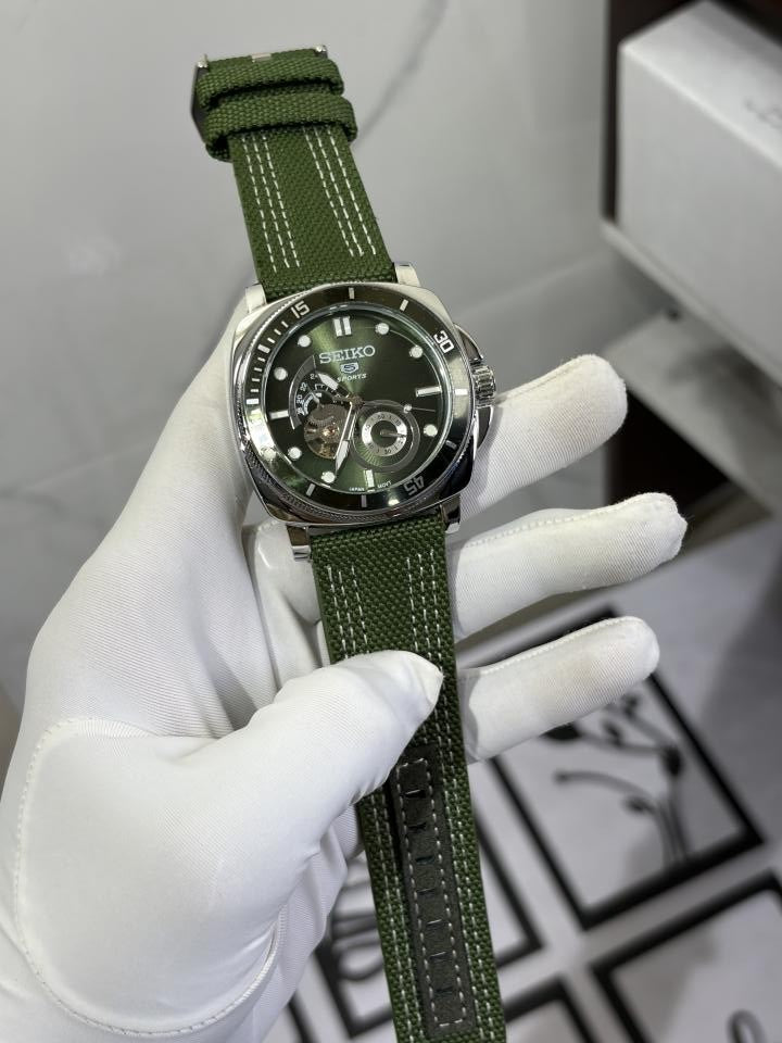 SEIKO 5 SPORTS AUTOMATIC GREEN 993