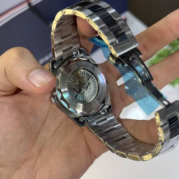 Omegga Seamaster Aqua Terra World Map ( Swift Movement )