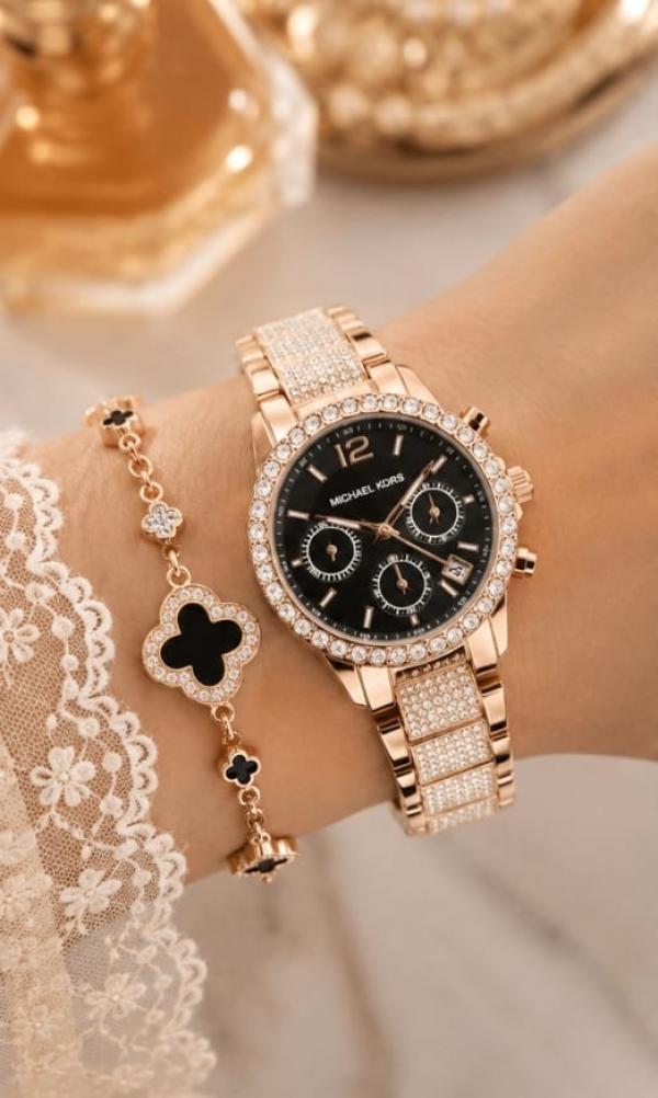 Michael l Kors Chorno Bradshaw D Rosegold  Black