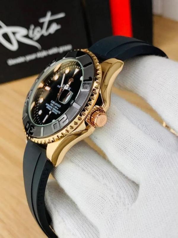 ROLEEX YACH MASTER DATE