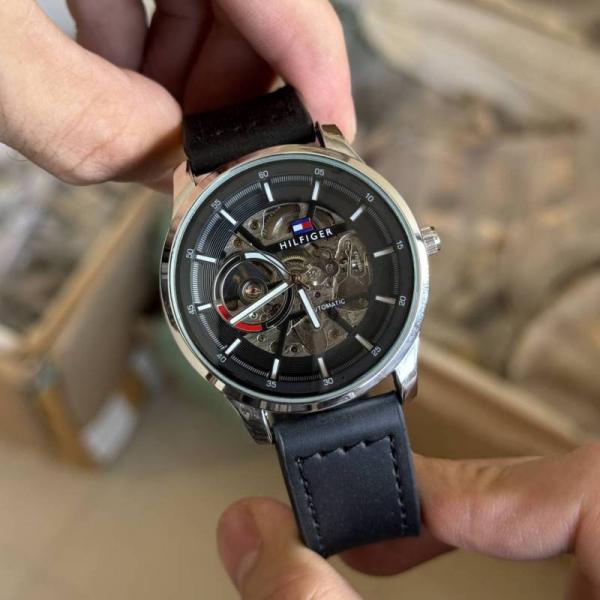 Tommy Hilfige Automatic (Open back)