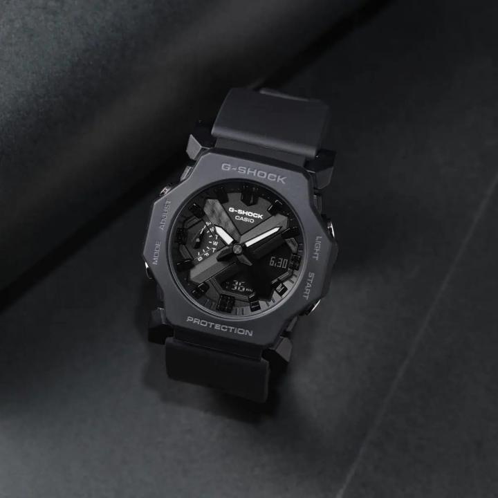 Casio g shock ga2300 black