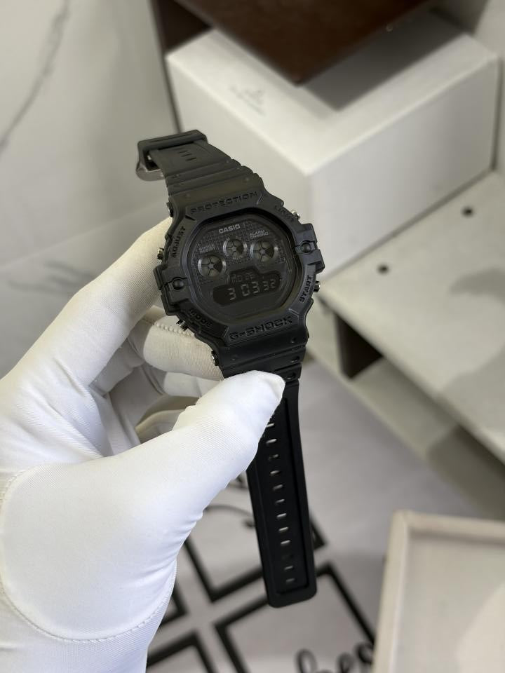 CASI O GSHOCK DW 5900 BLACK 1026