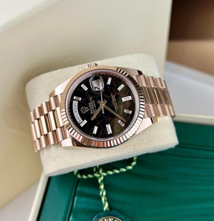 Rolee_x Oyster Perpetual Day Date 40 Battery Copper-Brown