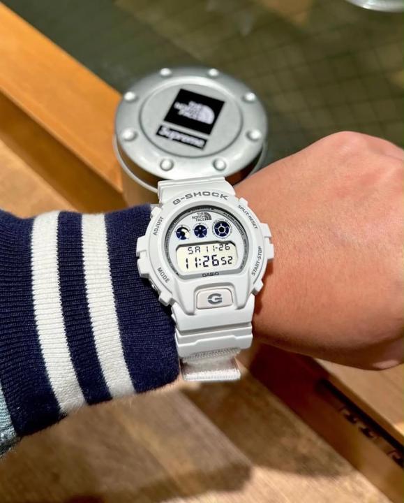 GSHOCK X NORTH FACE SUPREME WHITE 1035