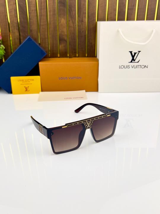 LOUI_ISS VUITTON D-660