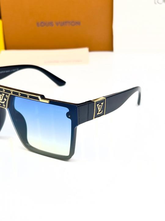 LOUI_ISS VUITTON SUNGLASS D-661