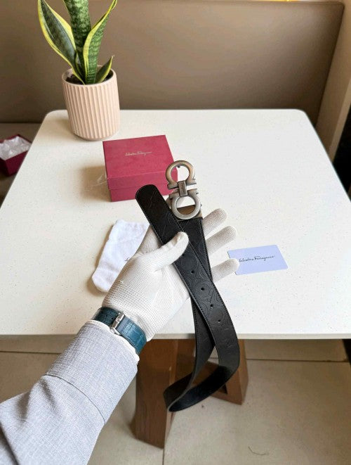 Salvatore Ferragammo Matte Premium Mens Belt With Og box Dustcover Card (333)