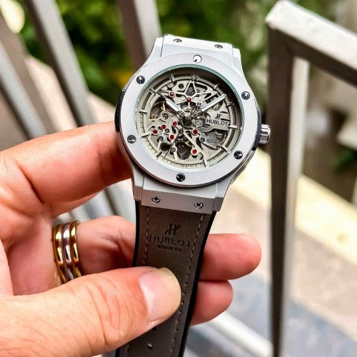 HUBLOT_AUTO_SILVER-GREY