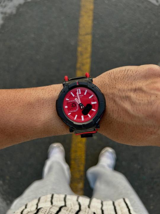 Casio Pro Trek PRJ-B001B-2 full Red