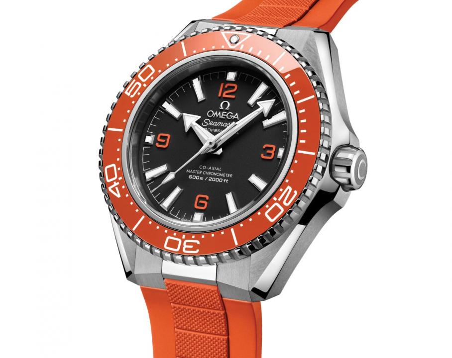 Omegg_a Seamaster Planet Ocean 600M Co-Axial Master Chronometer full Orange